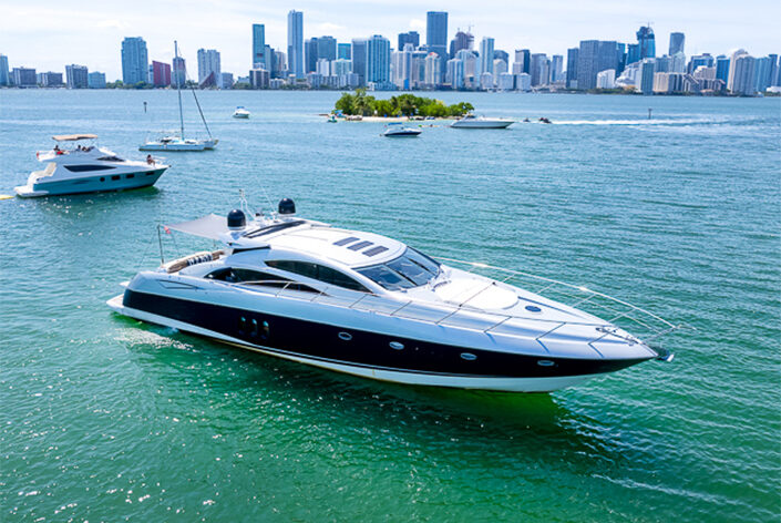 72-foot Boat Available For Rent In Miami