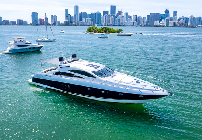 72-foot Boat Available For Rent In Miami